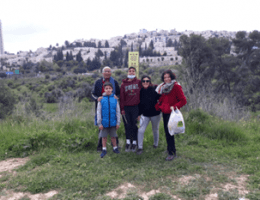 ילדותי השובבה בירושלים וסיפור היכרות – מדינה לוי